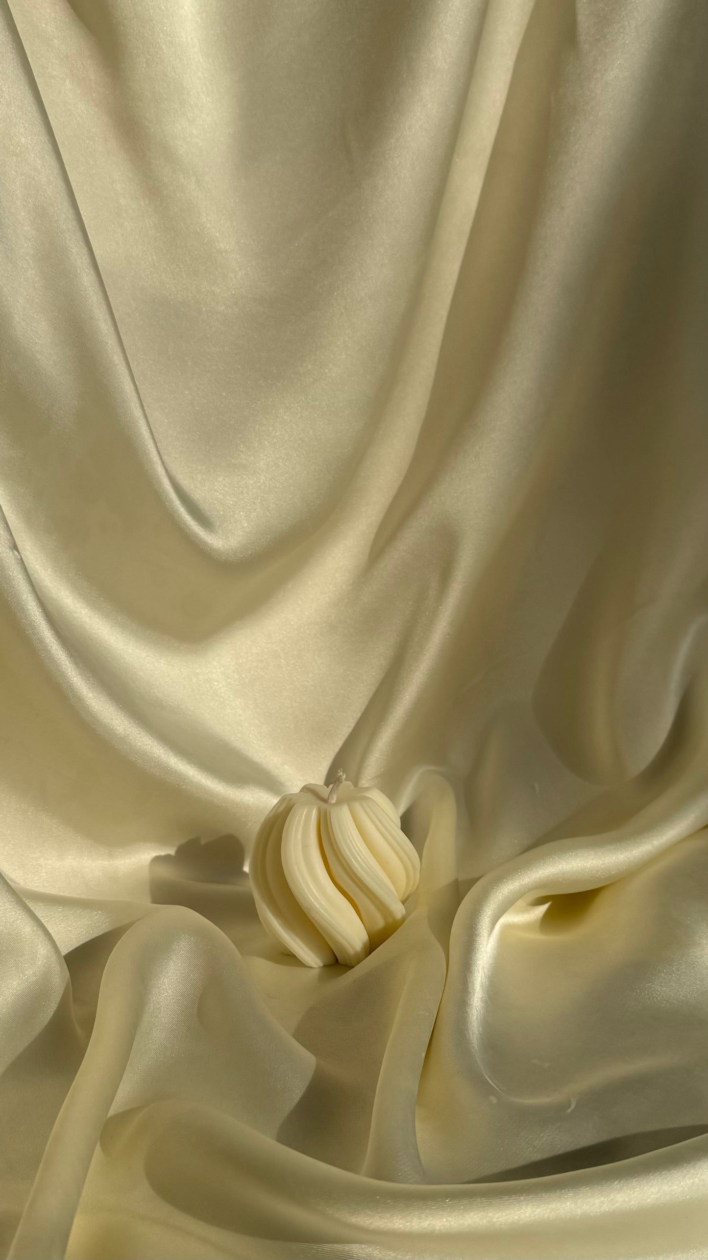 Swirl Candle