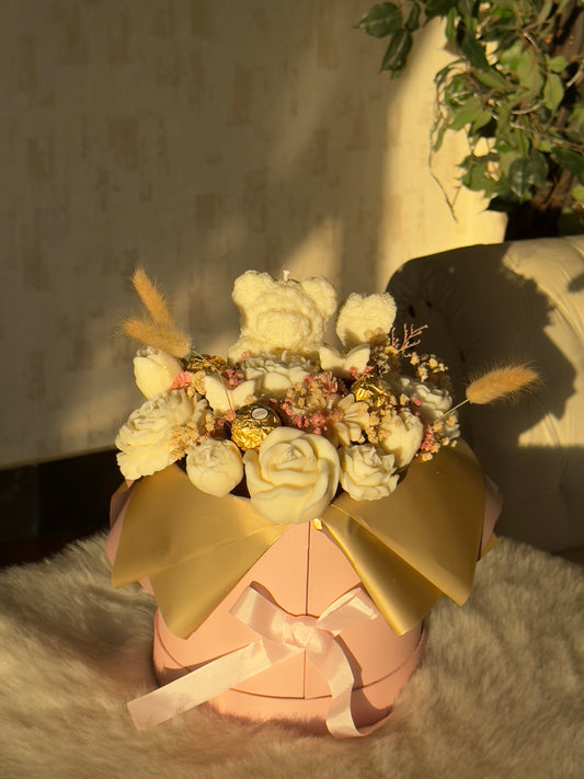 Ivory Radiant Candle Bouquet