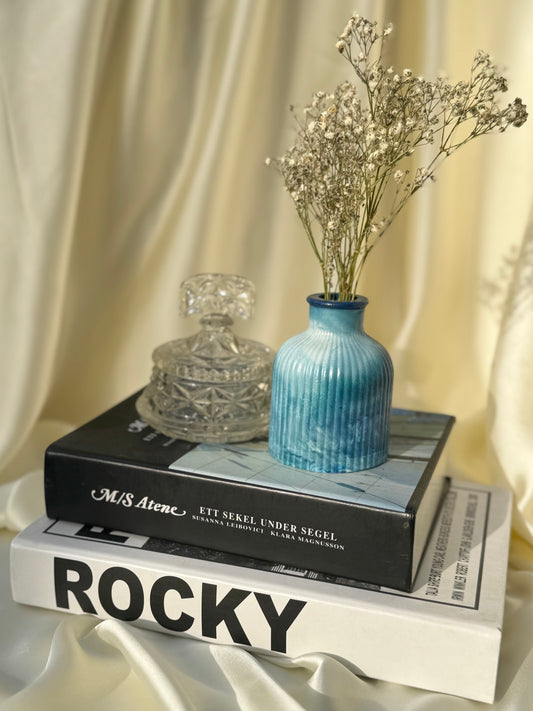 Ribbed Vase