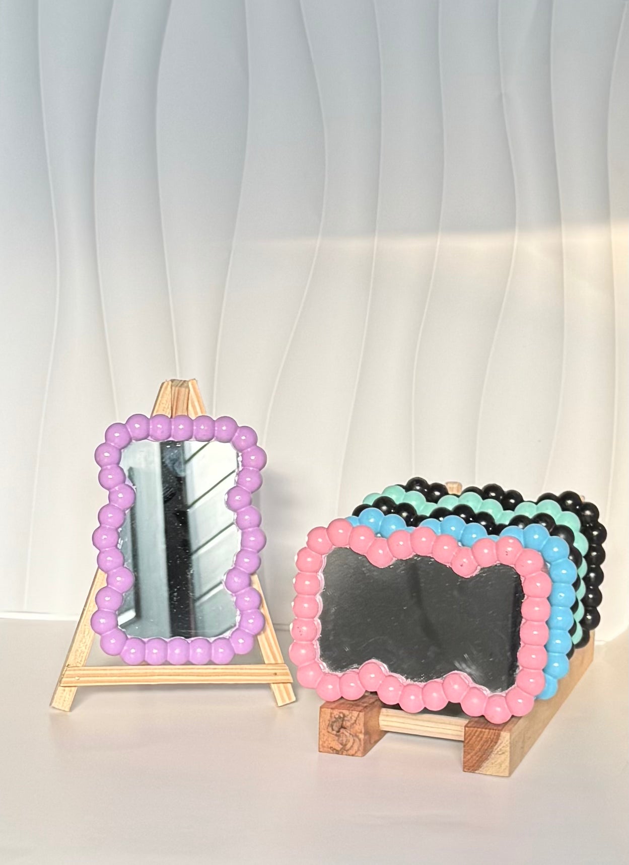 Wavy Bubble Mirror